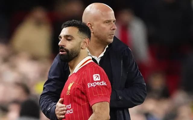 كاراغر: محمد صلاح عليه الاعتراف بخطأه