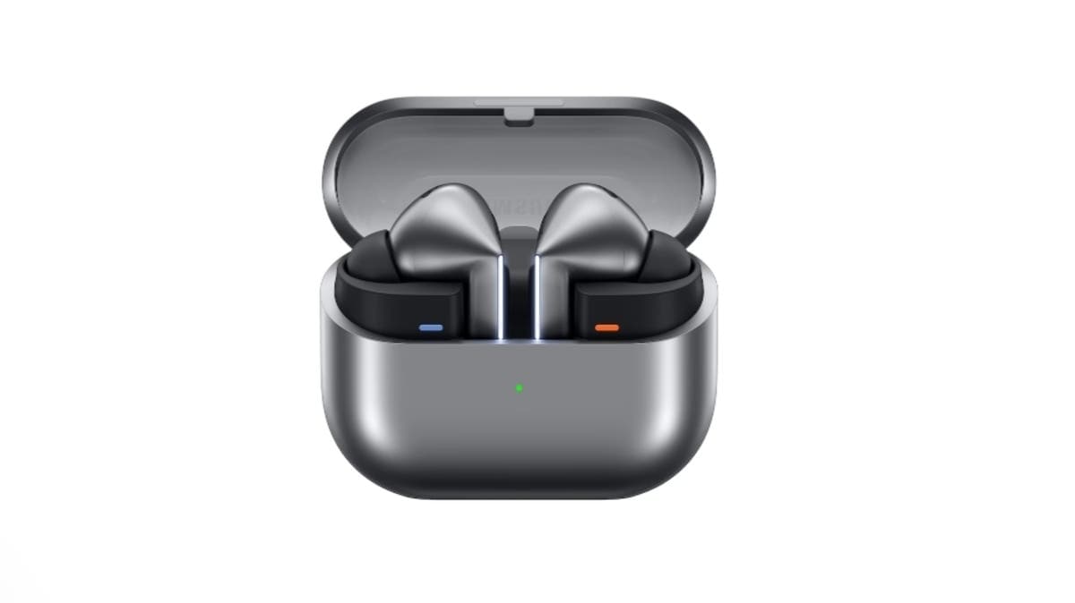 غوغل تطرح ميزة الترجمة الفورية بواسطة جيميني لكل السماعات اللاسلكية